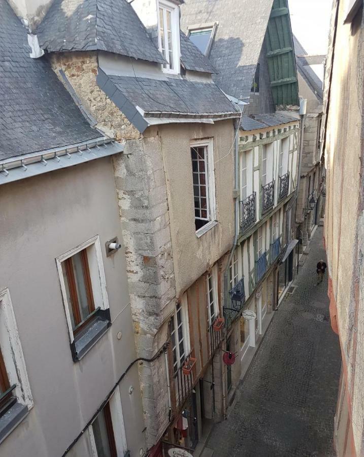 Saint-Salomon Apartment Vannes Exterior photo